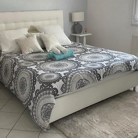 Maison Quietude Chavanoz Екстер'єр фото